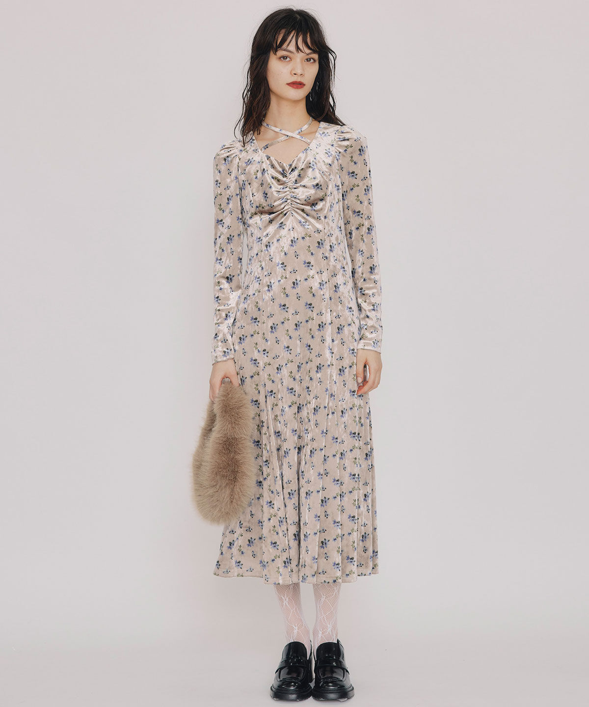 REDYAZEL「クロスリボンフラワーベロアロングワンピース」|ワンピース|