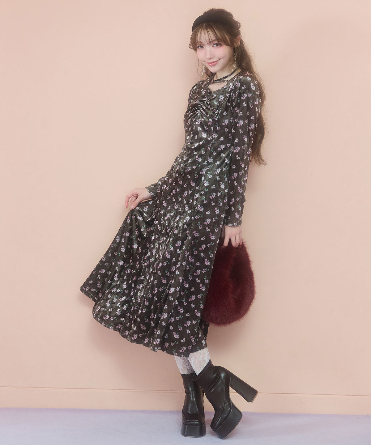 REDYAZEL「クロスリボンフラワーベロアロングワンピース」|ワンピース|