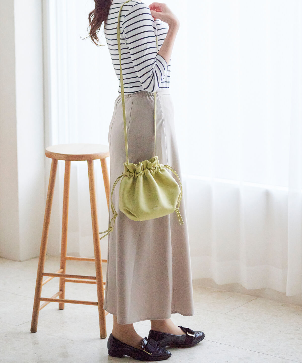 Samantha Thavasa Petit Choice「レザーシンプル巾着バッグ」|ショルダー・メッセンジャー|