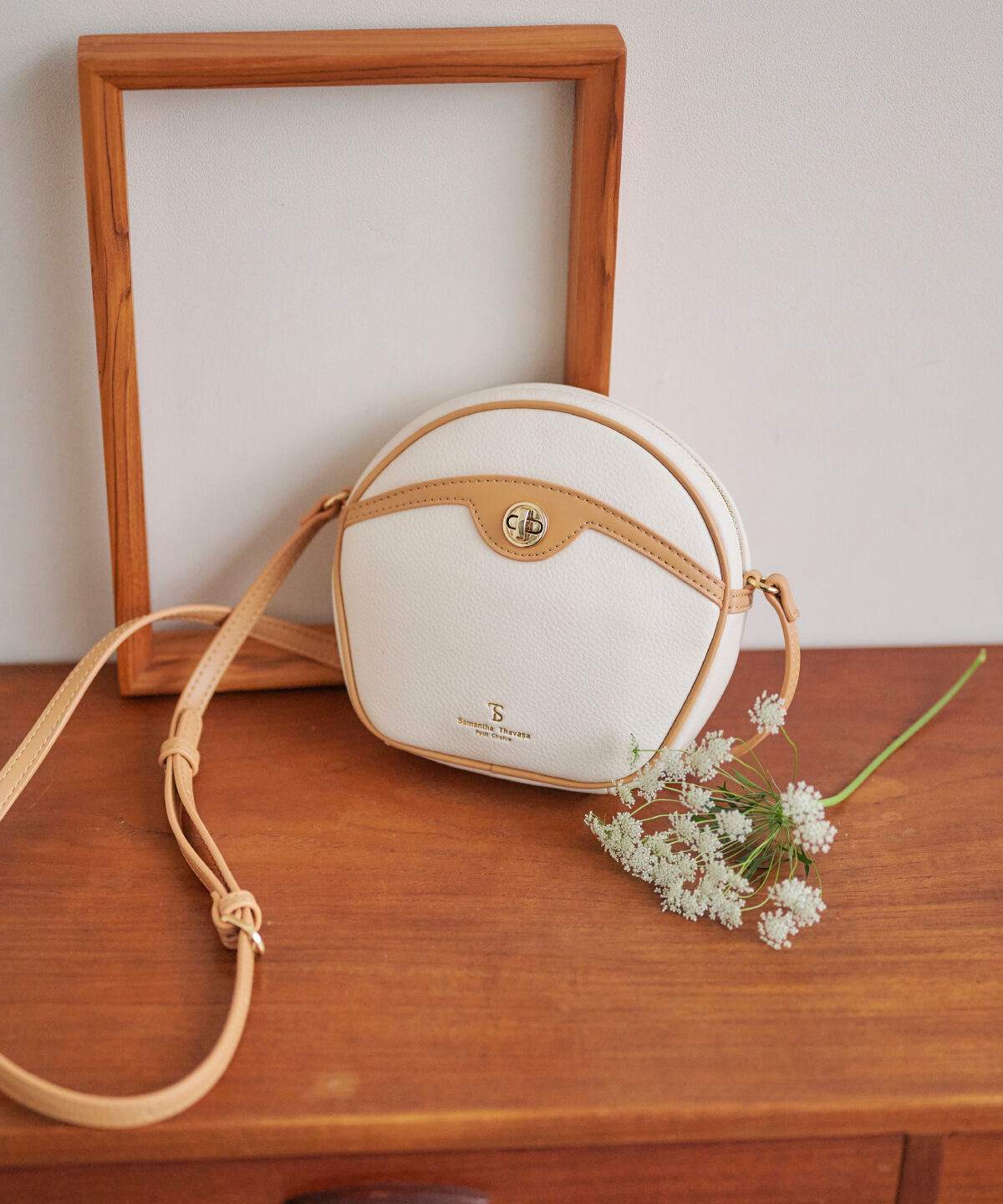Samantha Thavasa Petit Choice「ヴィンテージムード ショルダーバッグ」|ショルダー・メッセンジャー|ホワイト