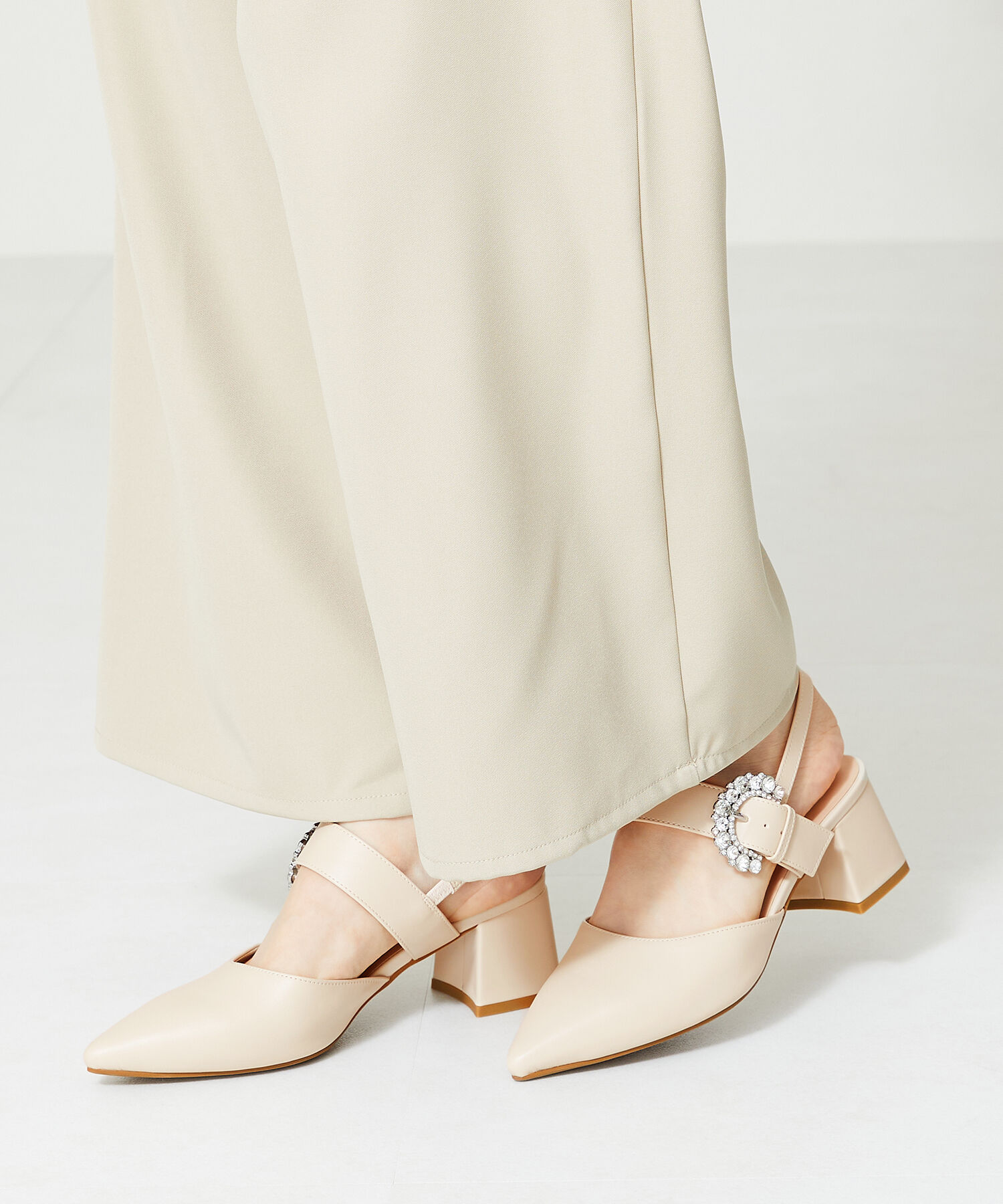 ORiental TRaffic「ビジューバックルストラップパンプス/41125」|パンプス|