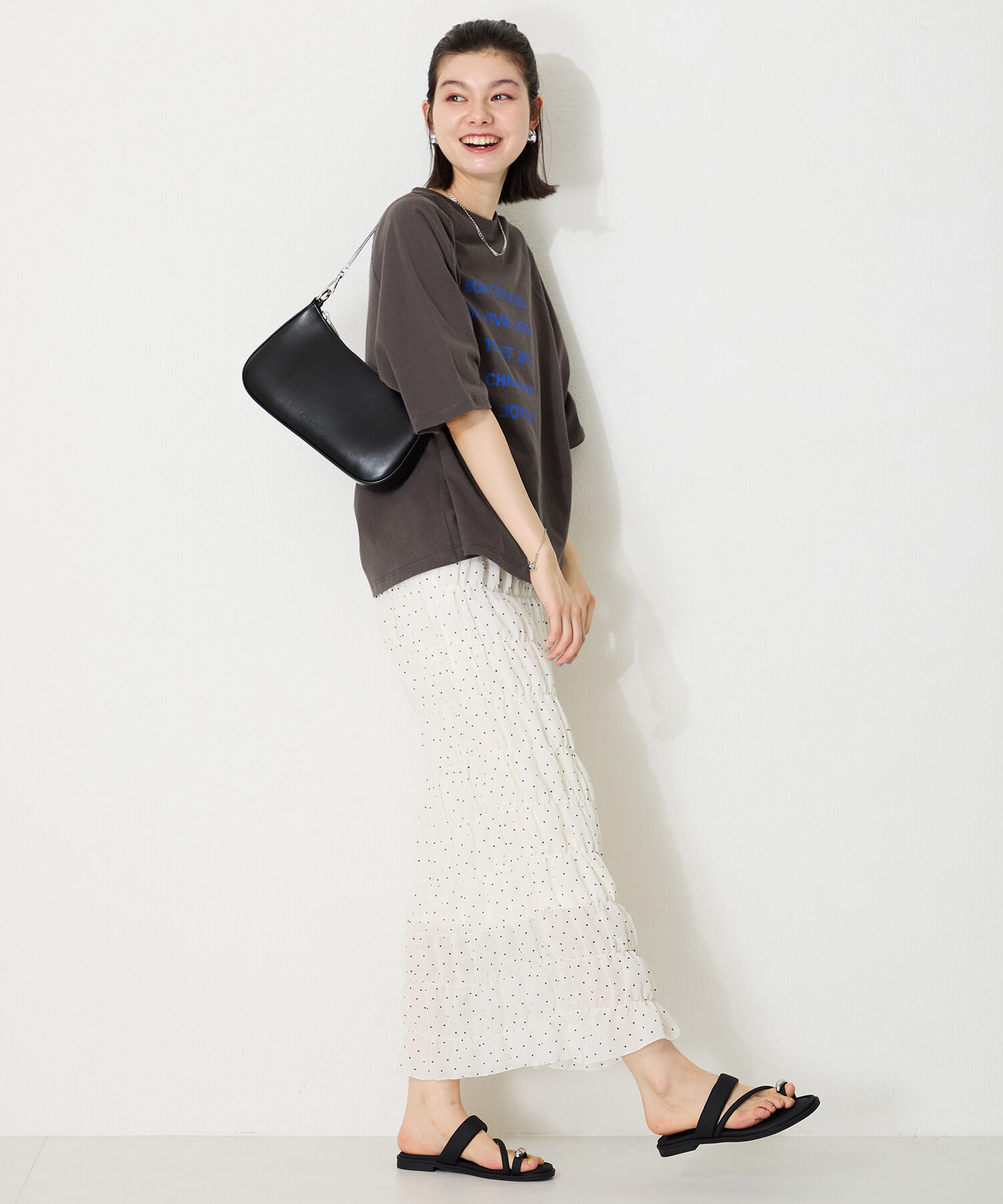 ORiental TRaffic「●2025春夏新作●メタルパーツ&times;パデットベルトトングサンダル/51238 トレンド 人気 再入荷」|サンダル|