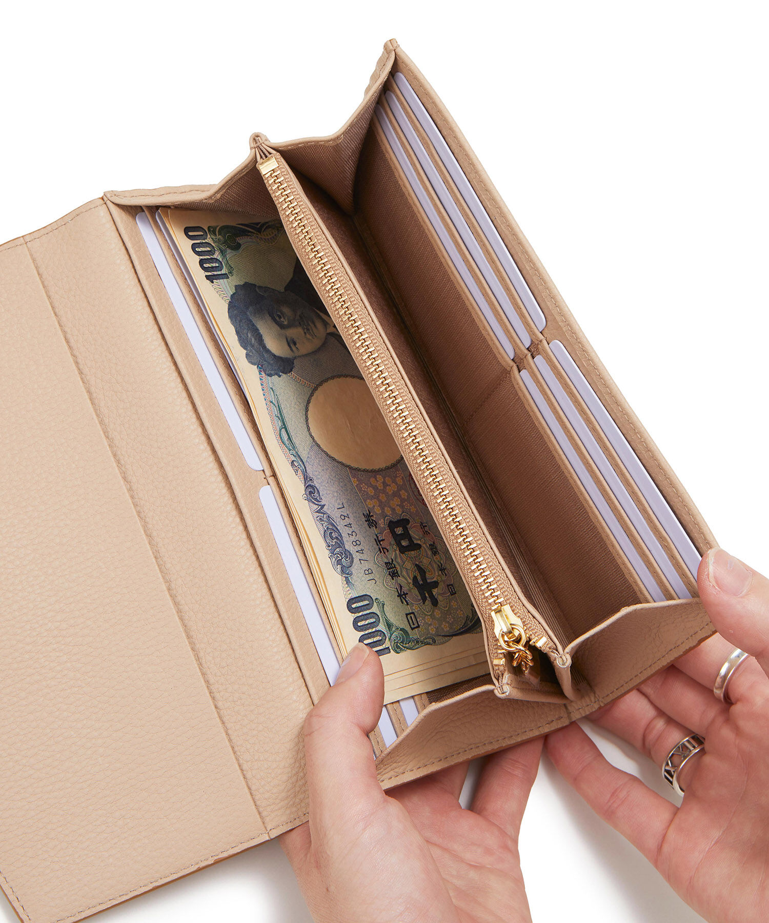 TOPKAPI 「【TOPKAPI】 gemdrops ジェムドロップ ミニエンボスレザー 天然石 長財布」|財布|