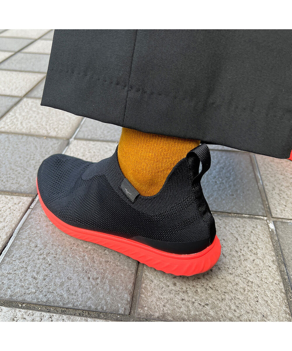 MIZUNO「ザ ミズノ エナジー ウルトラライト(ウォーキング)」|スニーカー|