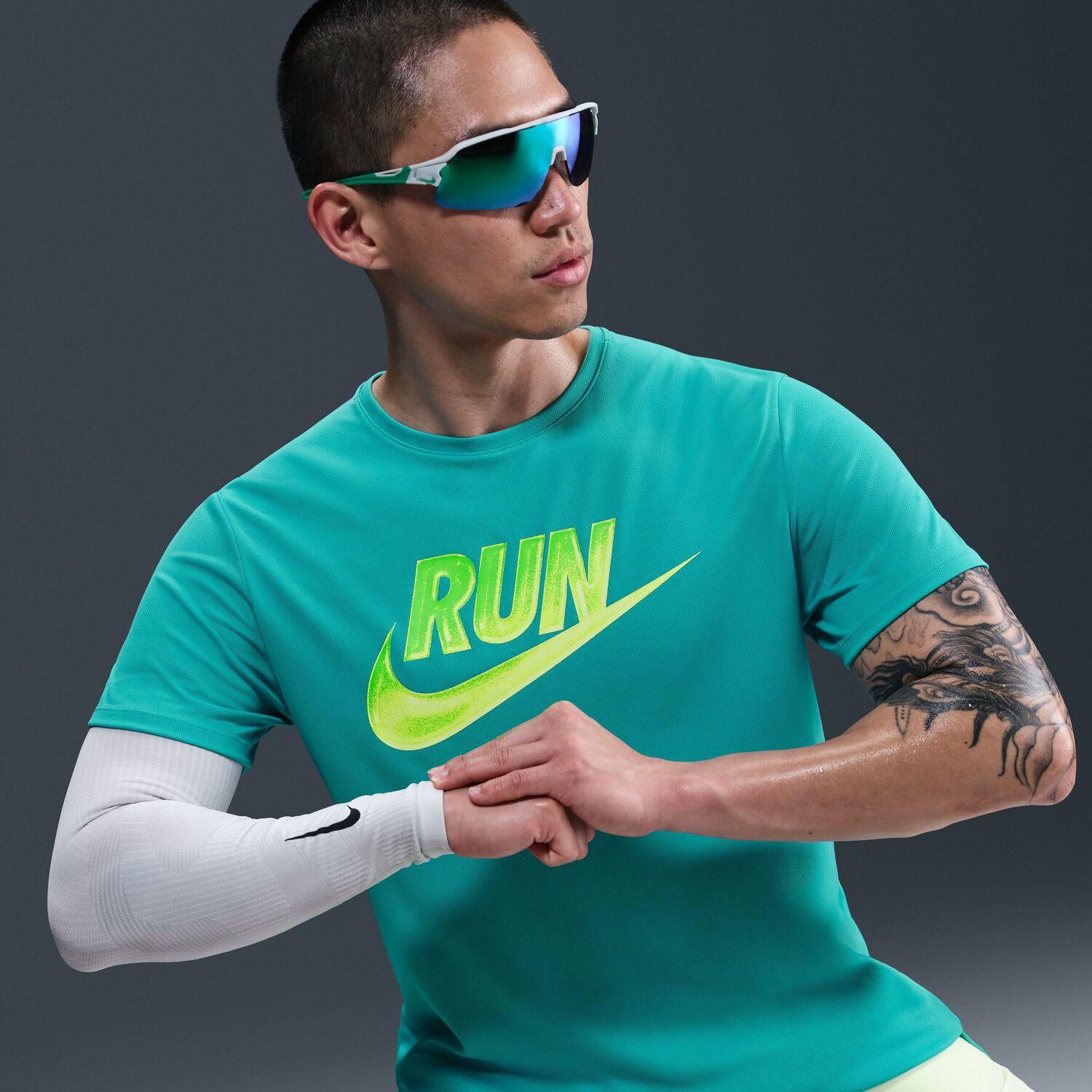NIKE「【NIKE ｳｪｱ】M RUN ENERGY MILER SS TO」|Tシャツ・カットソー|