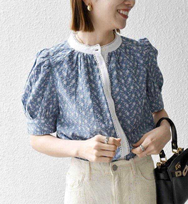 SHIPS any「SHIPS any: エンブロイダリー シャンブレー スタンドカラー パフ ブラウス」|シャツ・ブラウス|