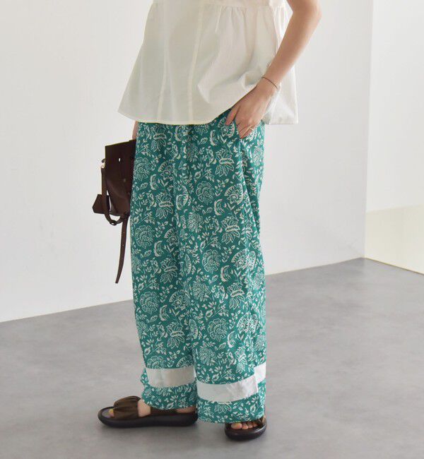 quaranciel「quaranciel:〈洗濯機可能〉フラワー プリント セミフレア パンツ」|その他|