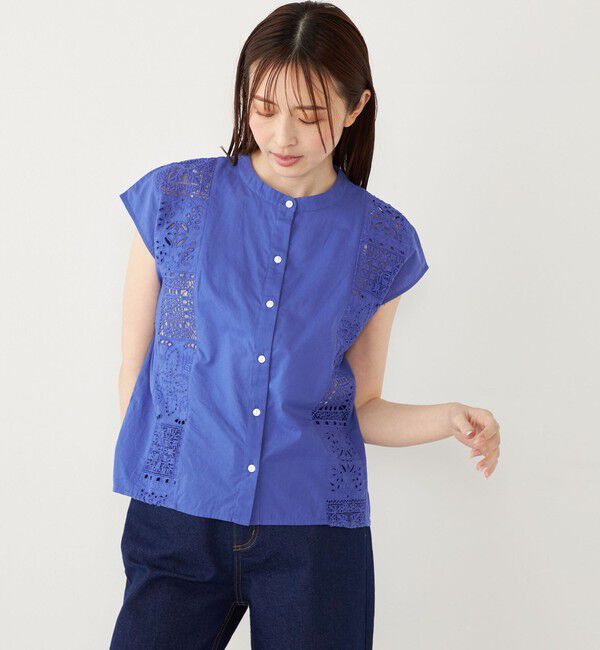 SHIPS Colors 「SHIPS Colors:〈洗濯機可能〉コットン 幾何 レース コンビ シャツ」|シャツ・ブラウス|ブルー
