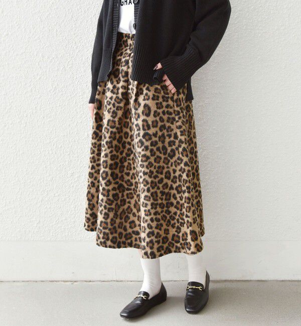 SHIPS Colors 「SHIPS Colors:〈手洗い可能〉レオパード ジャカード タック スカート」|スカート|キャメル