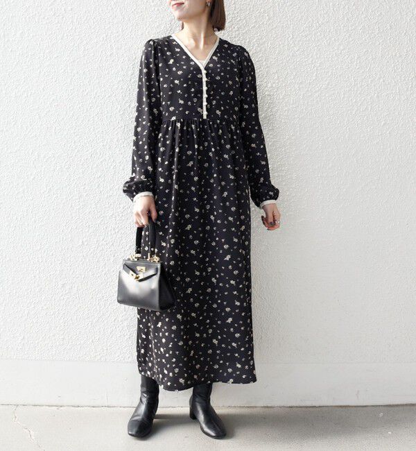 SHIPS any「《予約》SHIPS any:〈洗濯機可能〉フラワー プリント ウエストギャザー Vネック ワンピース」|ワンピース|