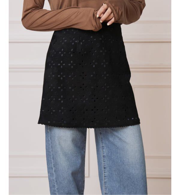 IENA LA BOUCLE「IENA LA BOUCLE Punching Suede Mini Skirt」|スカート|ブラック