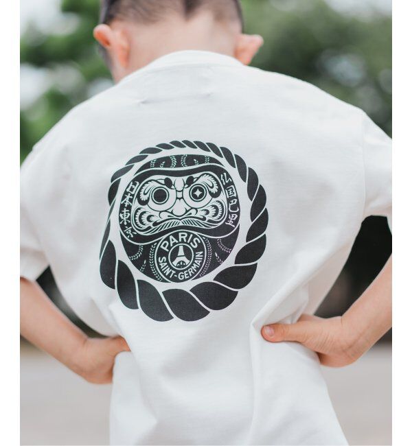 Paris Saint-Germain「【Paris Saint-Germain&times;Makoto Yamaki】DARUMA プリントTシャツ　※キッズサイズ」|Tシャツ・カットソー|