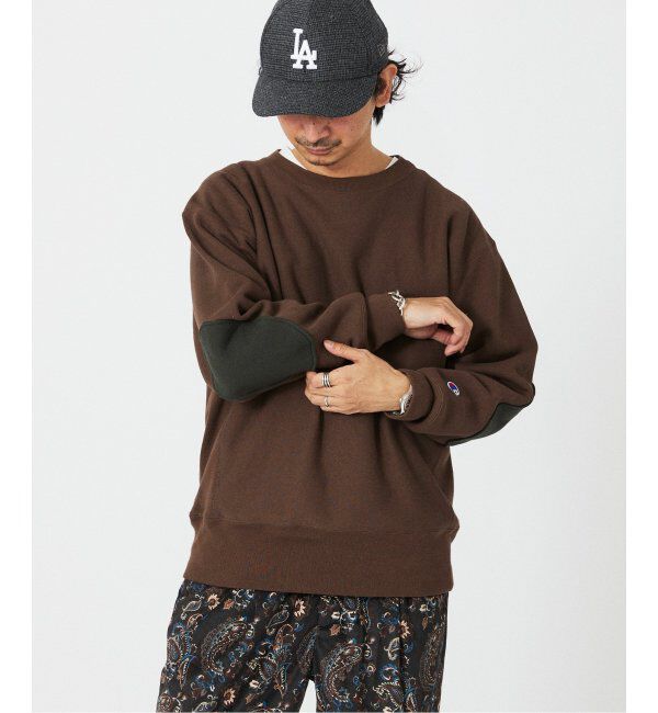 JOURNAL STANDARD relume「CHAMPION / チャンピオン 別注 R/W エルボーパッチ クルーネックスウェット」|スウェット・ジャージ|ブラウン