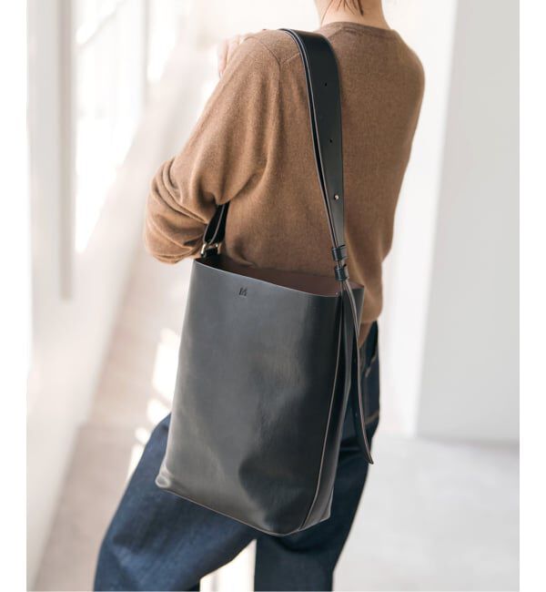 Spick and Span「《追加》&MyuQ / アンドミューク JUNO MINI」|ショルダー・メッセンジャー|ブラック