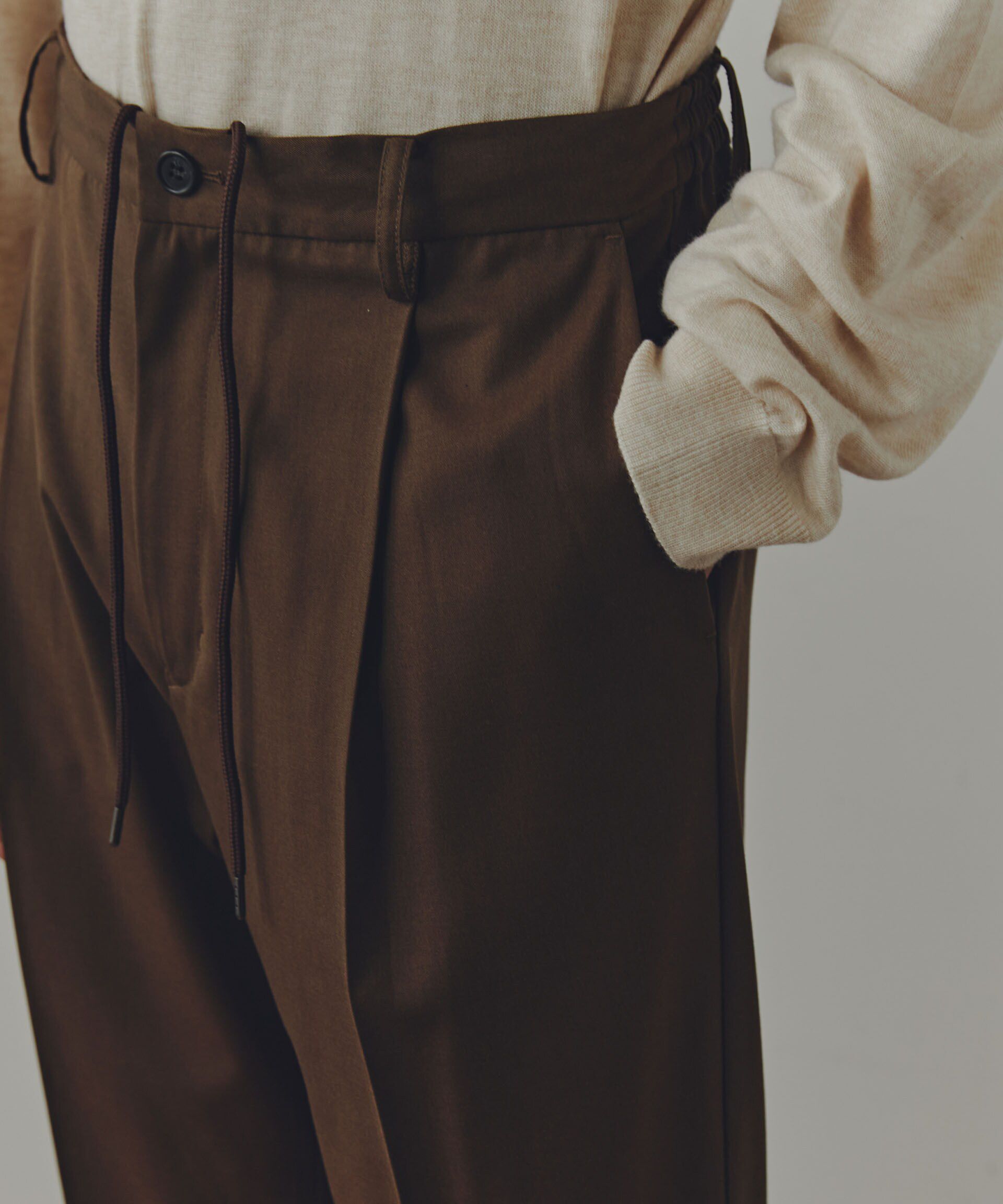 nano･universe「WEB限定/「Commonuse」ギャバジンイージーテーパードパンツ」|その他|