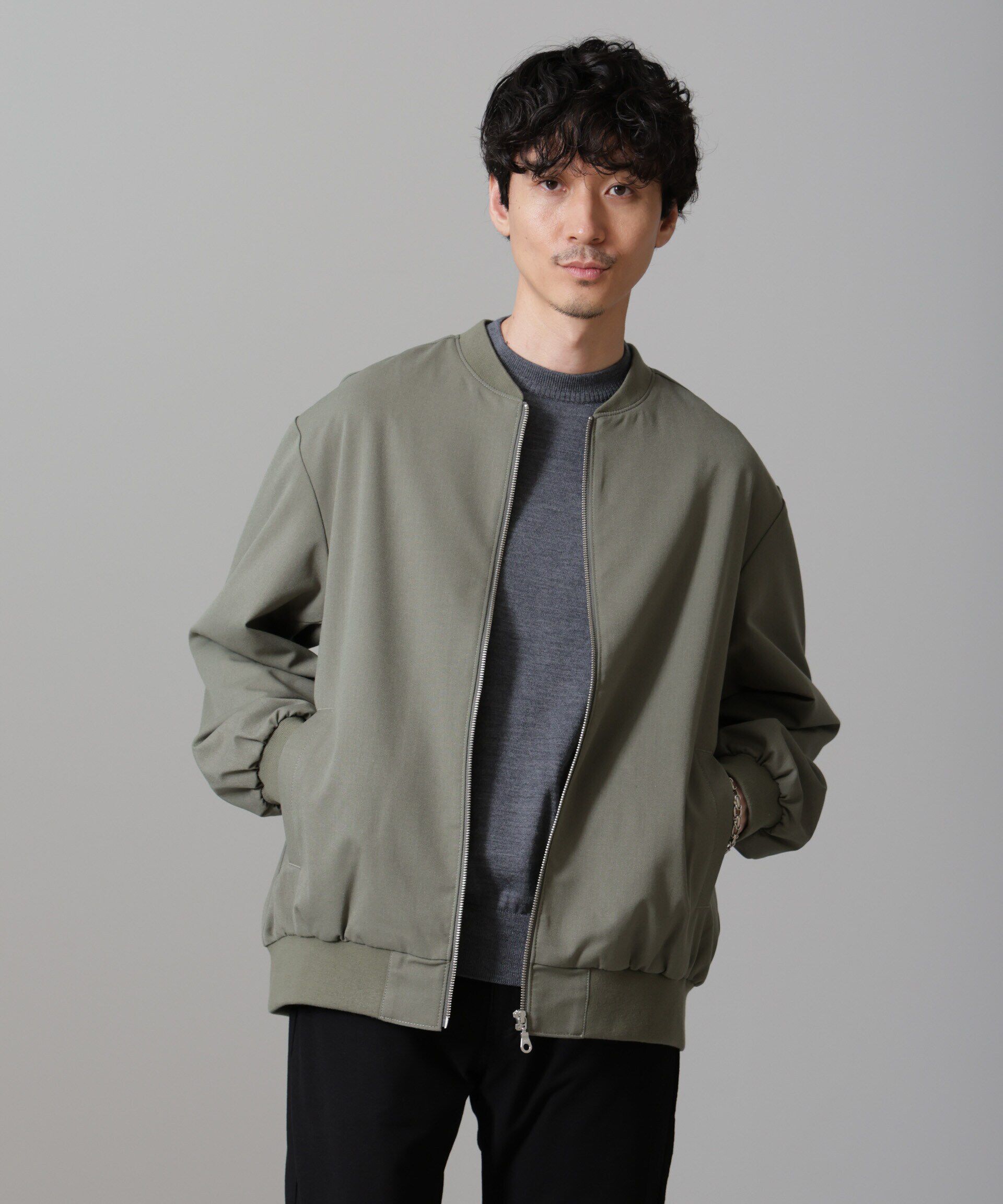 nano･universe「TRインタックMA-1 24AW」|ブルゾン・スタジャン|L.グリーン