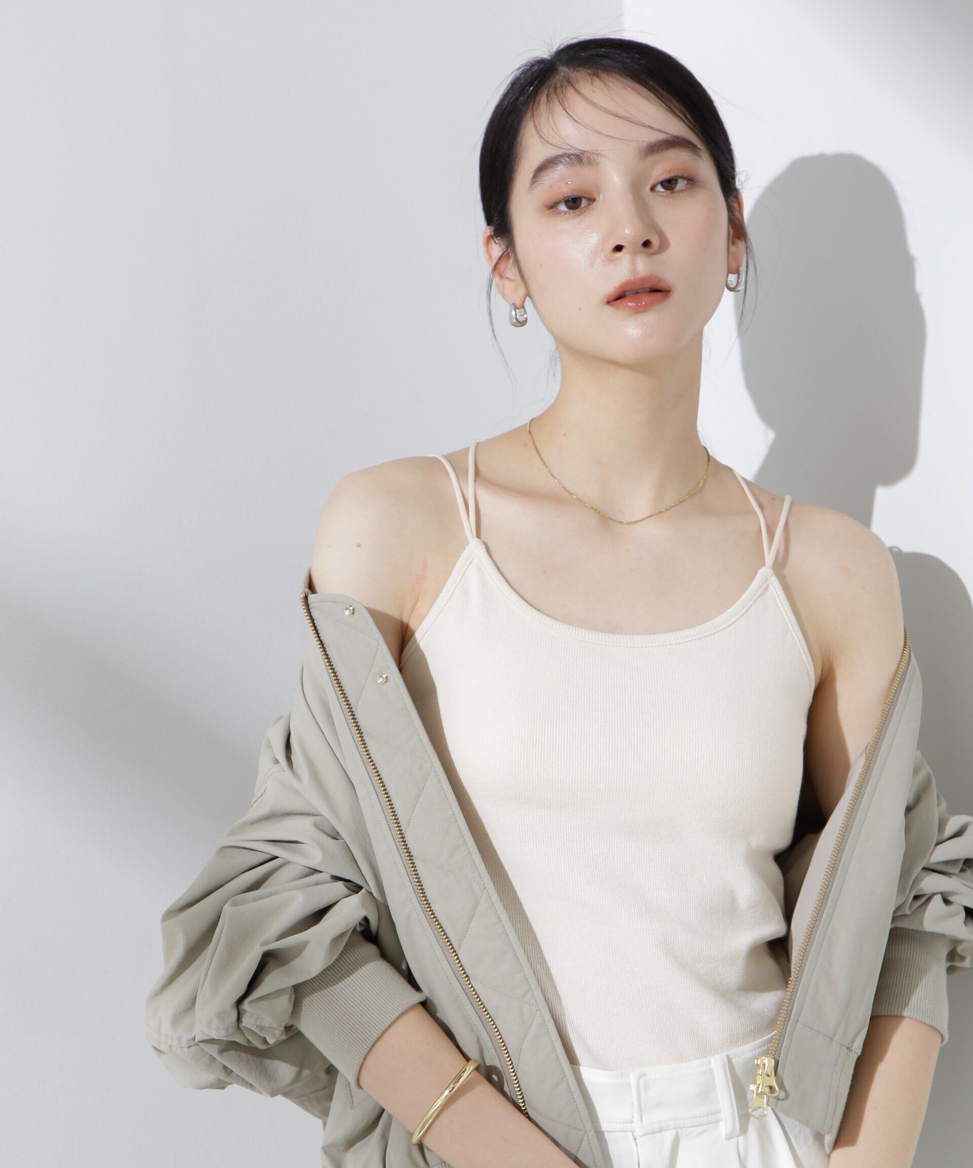 nano･universe「カップ付きバッククロスキャミソール」|Tシャツ・カットソー|オフホワイト1