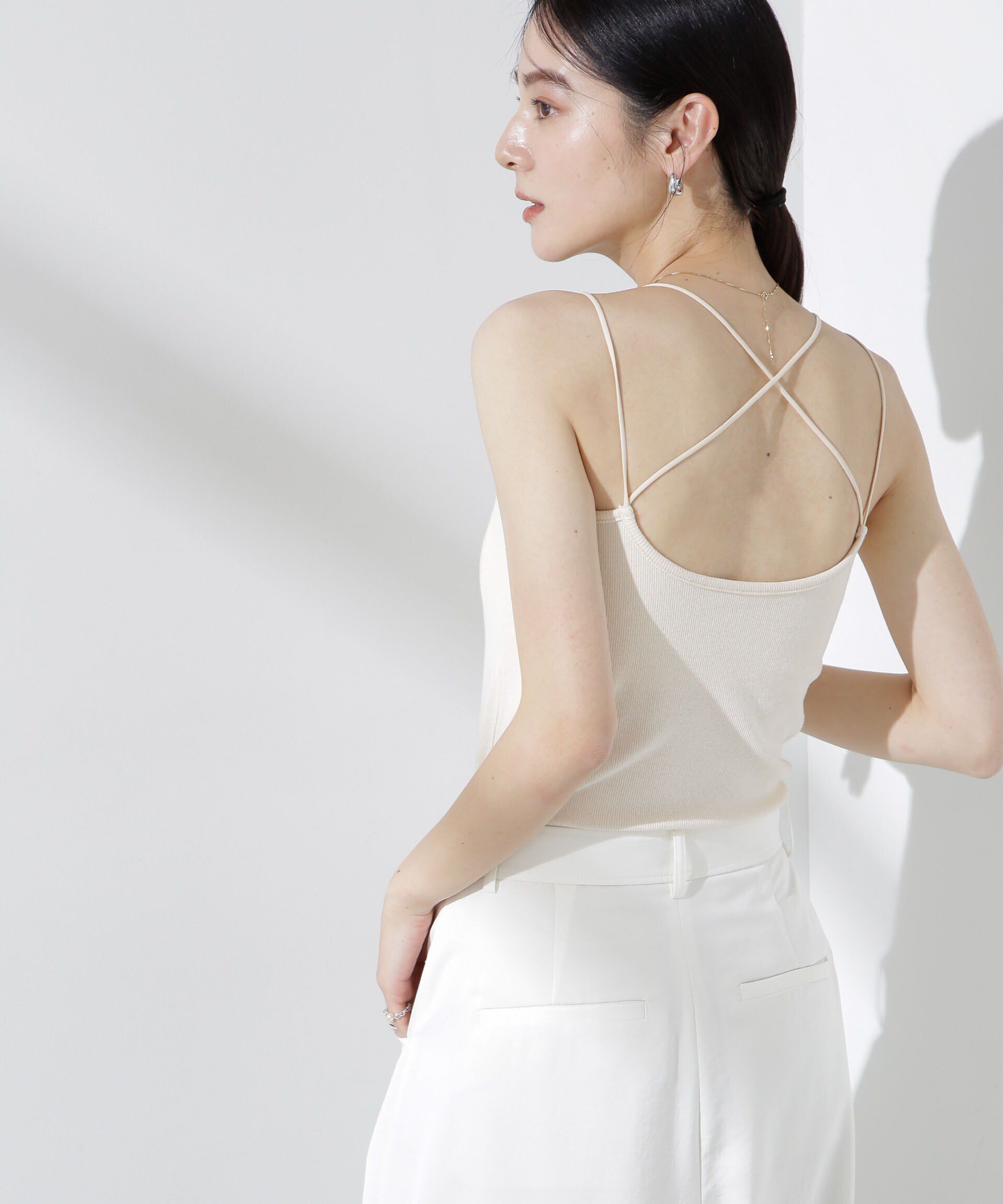 nano･universe「カップ付きバッククロスキャミソール」|Tシャツ・カットソー|