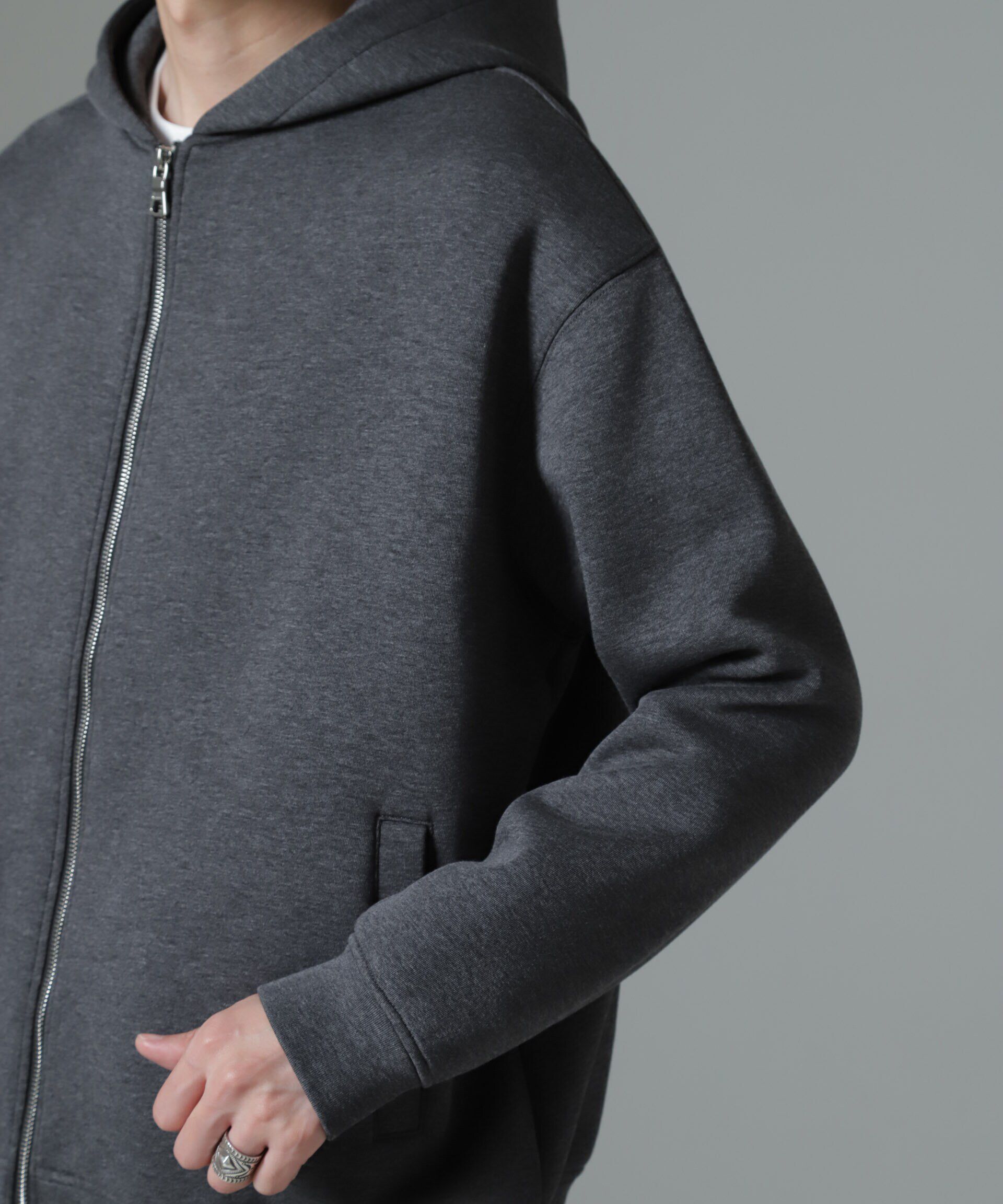 nano･universe「ボンディングボルドフィットフーディーブルゾン」|Tシャツ・カットソー|