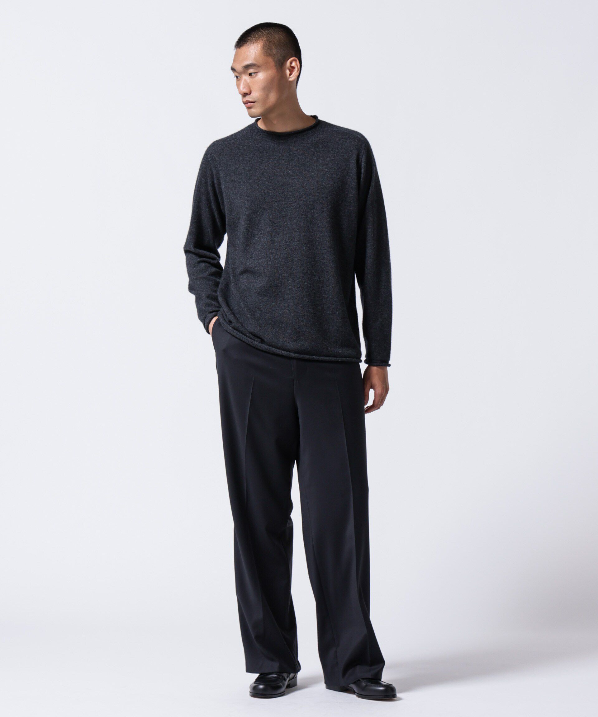 nano･universe「｢ASSEMBLANC｣シルクブレンドクリースワイドトラウザー」|チノ|