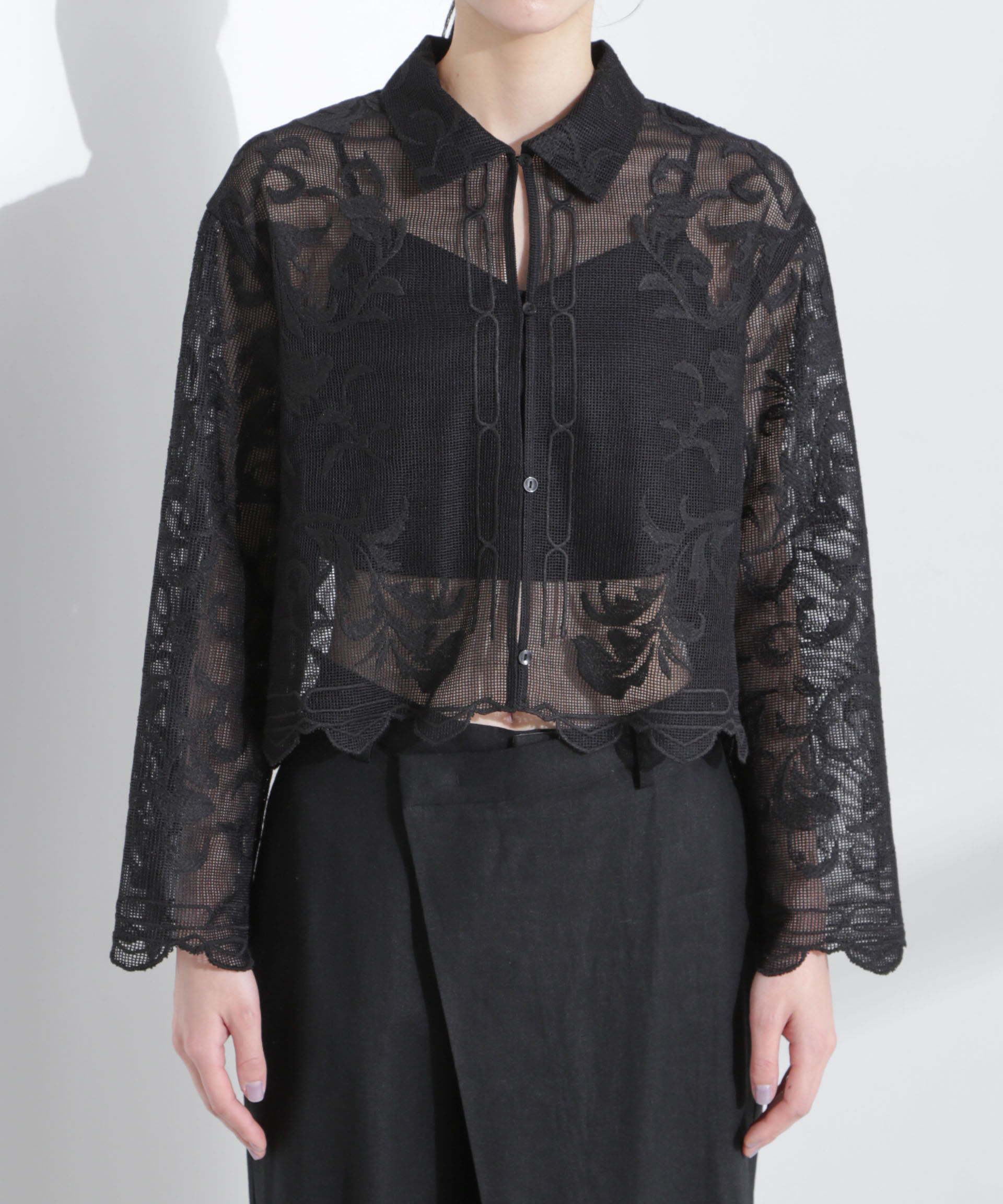 nano･universe「モチーフ刺繍レースシャツ」|シャツ・ブラウス|