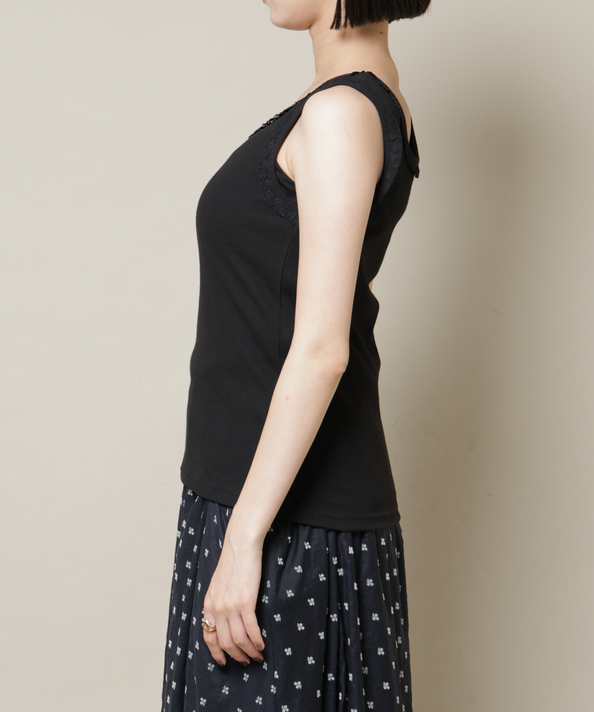 nano･universe「レーストリミングタンクトップ」|Tシャツ・カットソー|