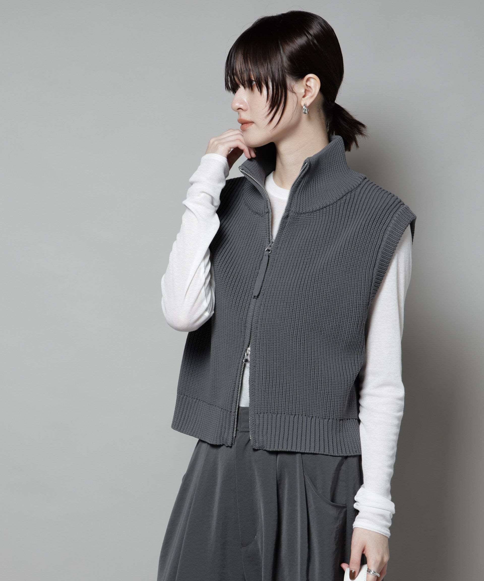 nano･universe「ダブルジップアップドライバーズニットベスト」|ニット・セーター|