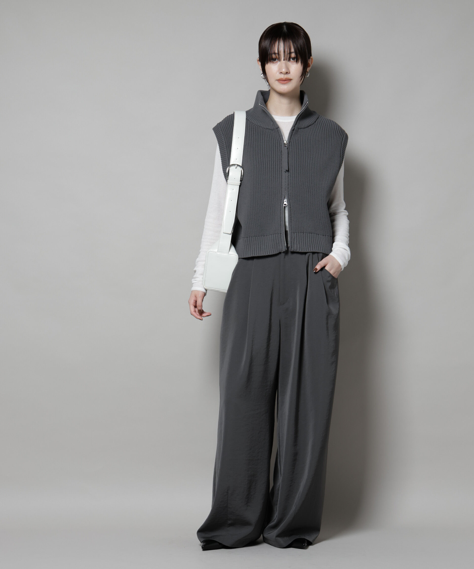 nano･universe「ダブルジップアップドライバーズニットベスト」|ニット・セーター|