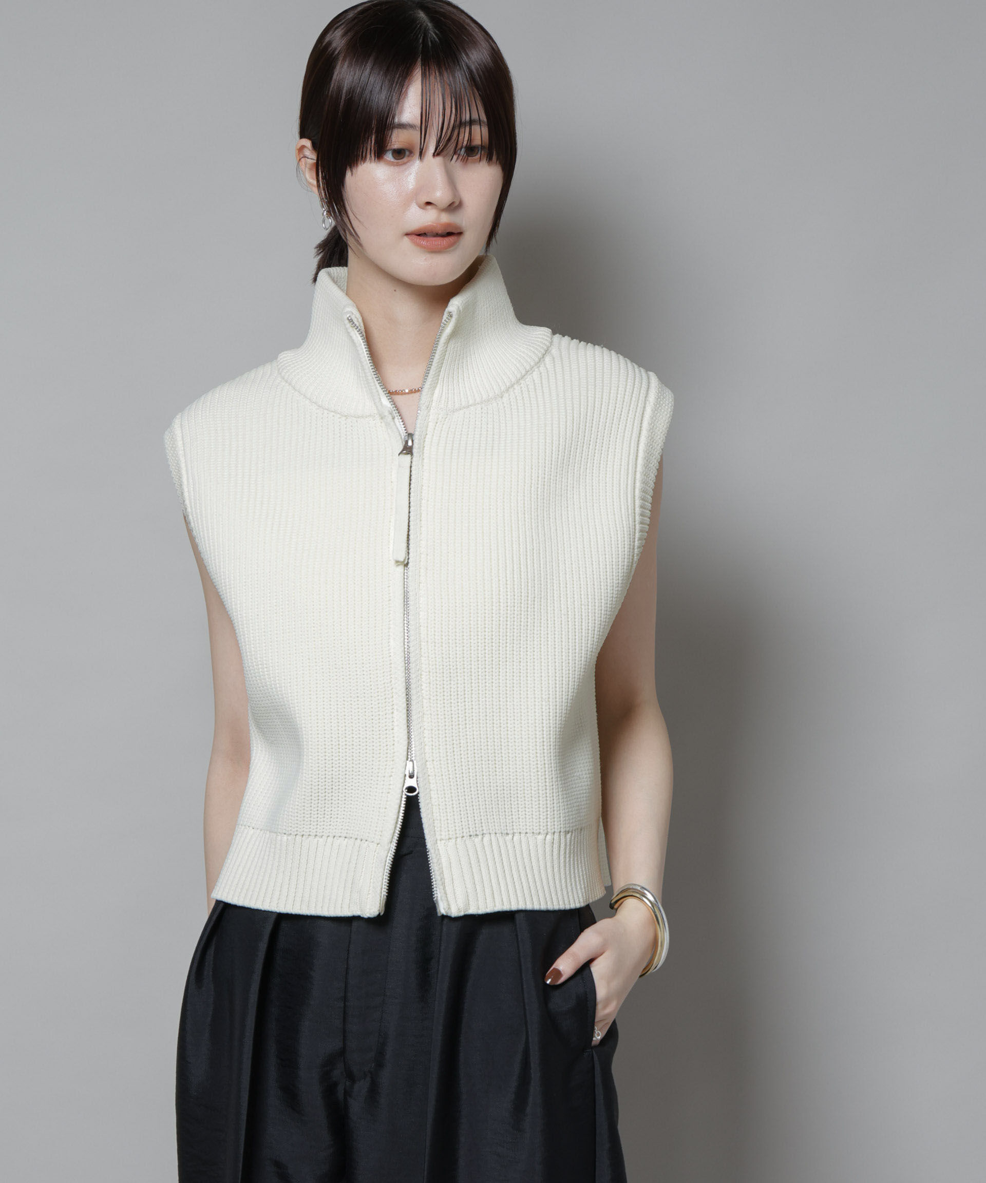 nano･universe「ダブルジップアップドライバーズニットベスト」|ニット・セーター|