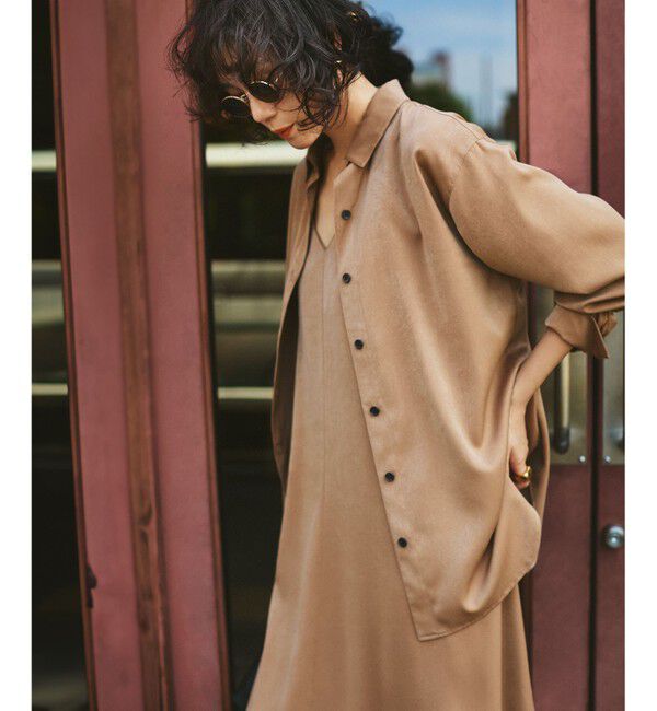 23区「【見上愛さん着用/Oggi10月号掲載/洗える】スエーディーサテン シャツ」|シャツ・ブラウス|