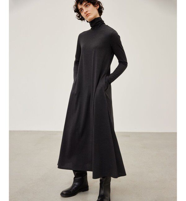 BEIGE,「【洗える】CALDANA / タートルネックロングドレス」|ワンピース|