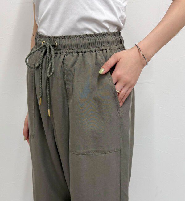 fredy emue「シルキーリネンイージーパンツ」|チノ|