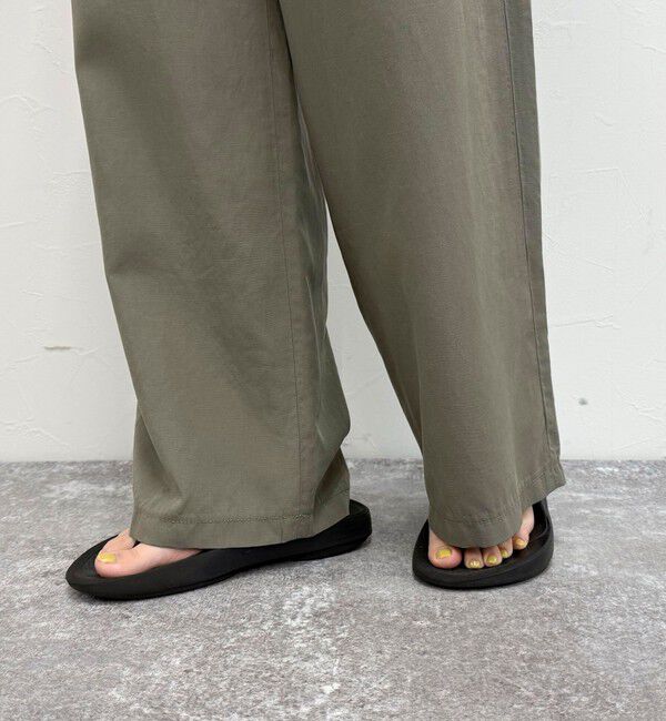 fredy emue「シルキーリネンイージーパンツ」|チノ|