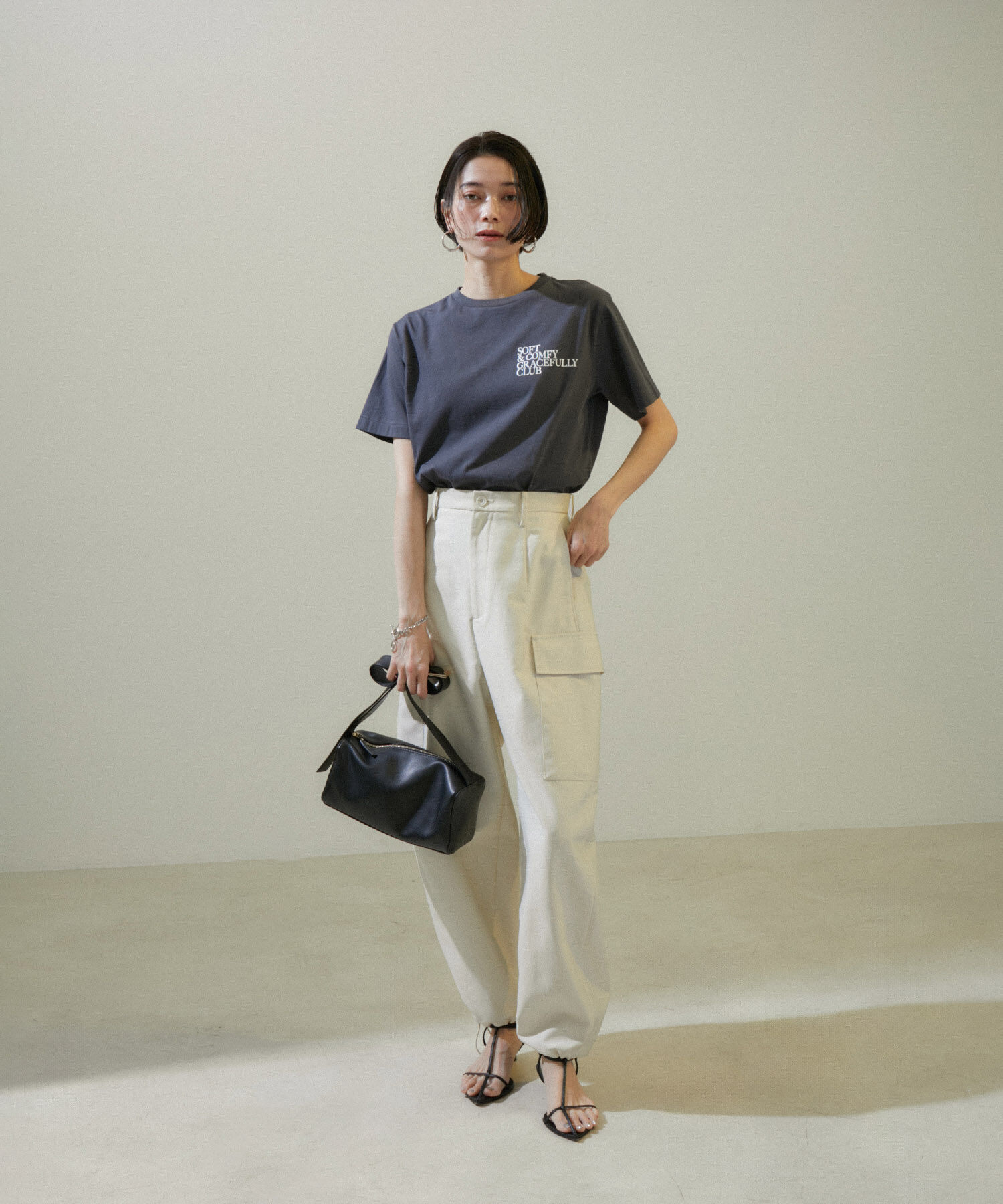 SALON adam et rope'「[ご好評につき追加決定！]【BRENTA】アンクルゴムストラップヒールサンダル」|サンダル|