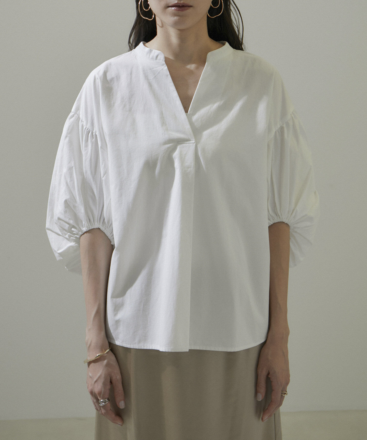 SALON adam et rope'「【WEB限定】バルーンスリーブスキッパーブラウス/24SS」|シャツ・ブラウス|