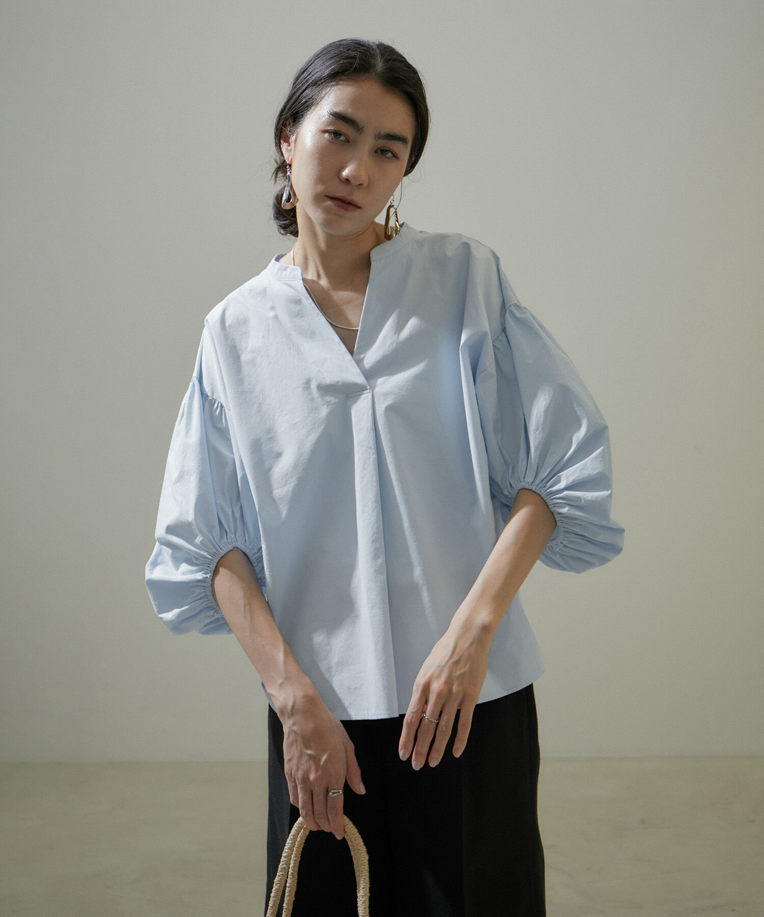 SALON adam et rope'「【WEB限定】バルーンスリーブスキッパーブラウス/24SS」|シャツ・ブラウス|