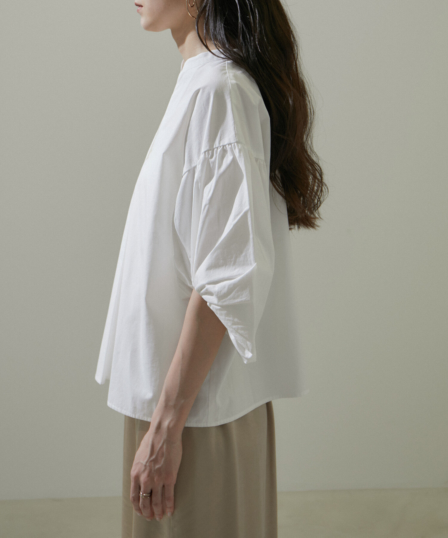 SALON adam et rope'「【WEB限定】バルーンスリーブスキッパーブラウス/24SS」|シャツ・ブラウス|