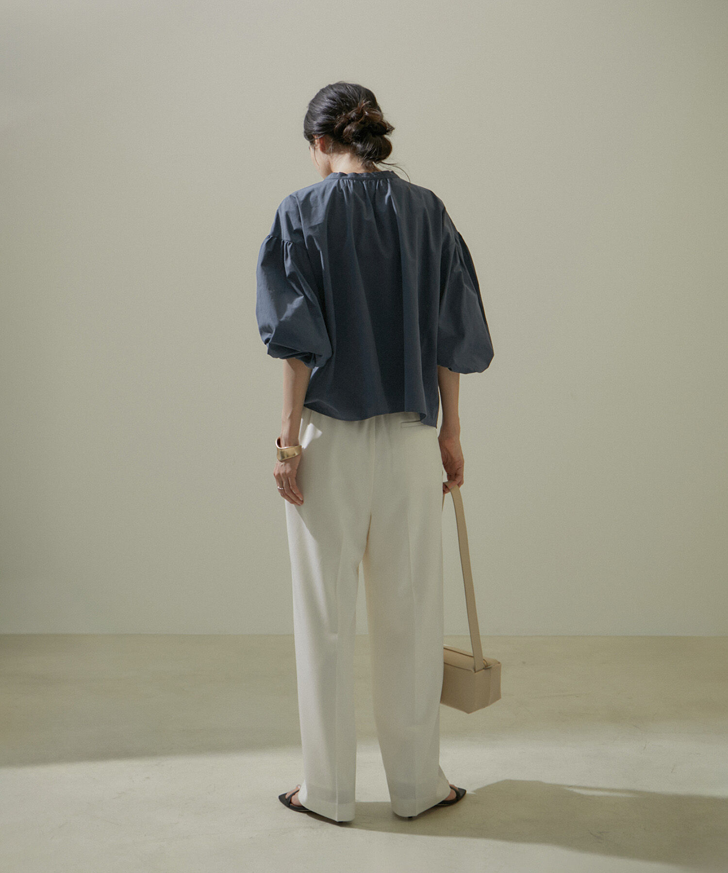 SALON adam et rope'「【WEB限定】バルーンスリーブスキッパーブラウス/24SS」|シャツ・ブラウス|