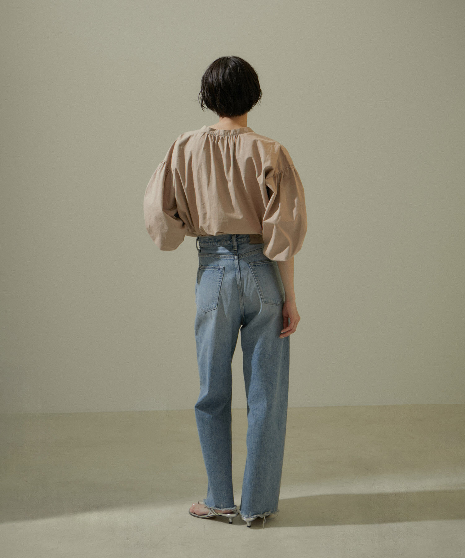 SALON adam et rope'「【WEB限定】バルーンスリーブスキッパーブラウス/24SS」|シャツ・ブラウス|