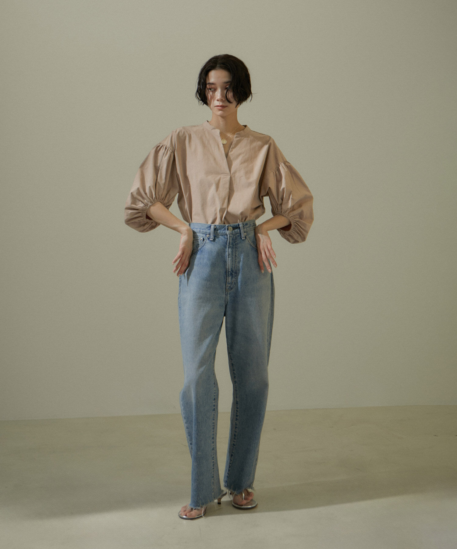 SALON adam et rope'「【WEB限定】バルーンスリーブスキッパーブラウス/24SS」|シャツ・ブラウス|