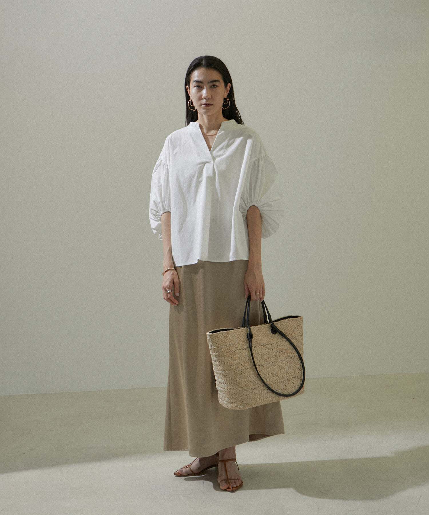 SALON adam et rope'「【WEB限定】バルーンスリーブスキッパーブラウス/24SS」|シャツ・ブラウス|