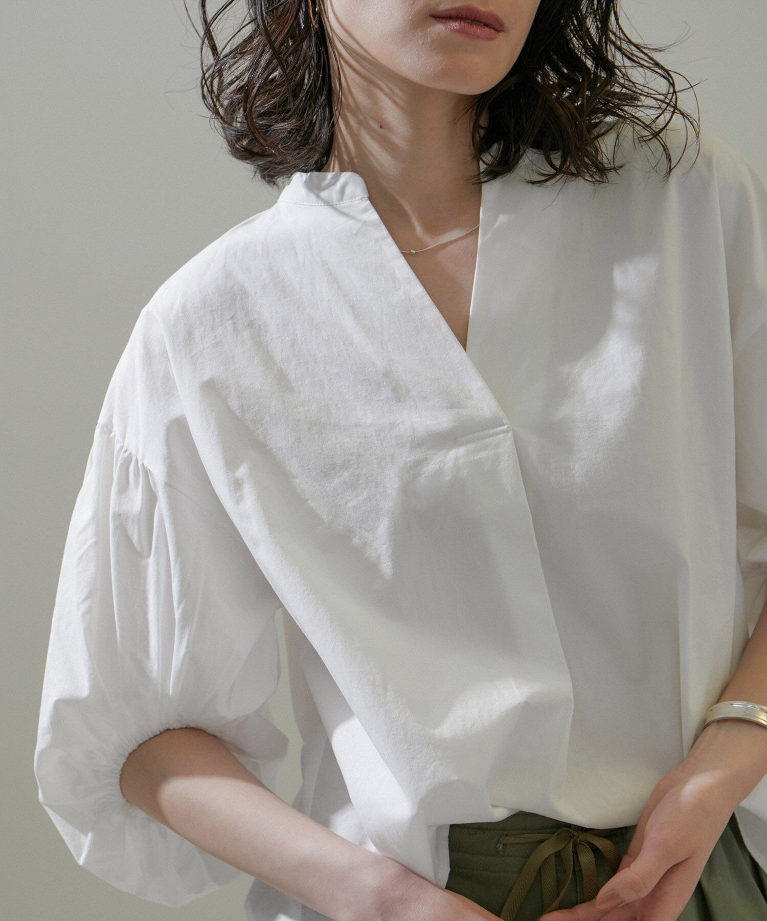 SALON adam et rope'「【WEB限定】バルーンスリーブスキッパーブラウス/24SS」|シャツ・ブラウス|