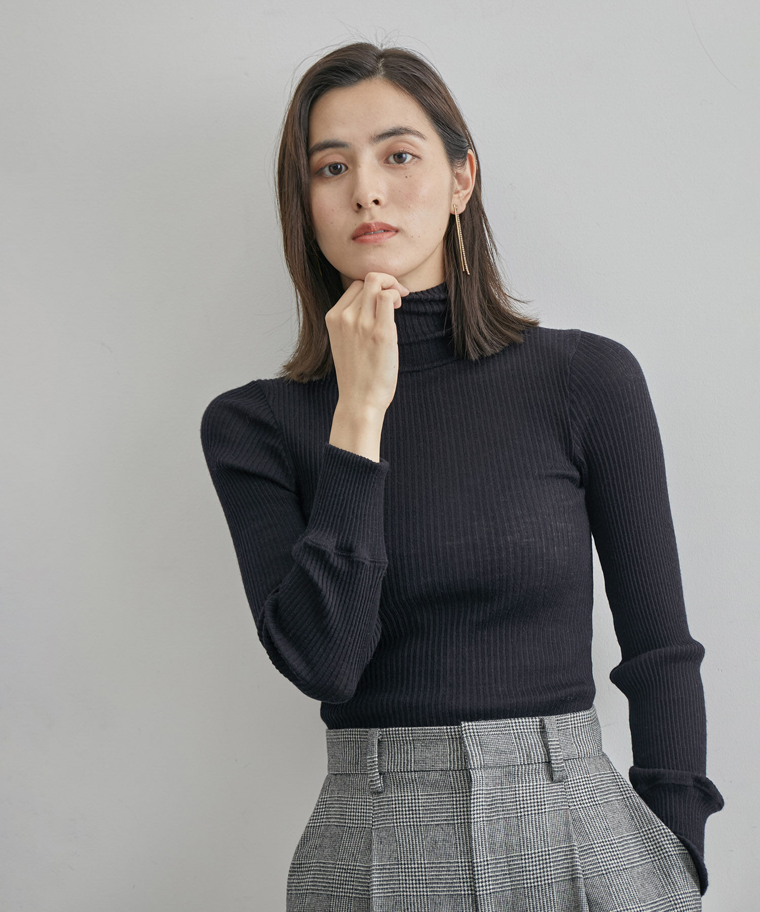 ROPE「【イタリア製】ウールシルクタートルネックリブニット」|ニット・セーター|ブラック(01)