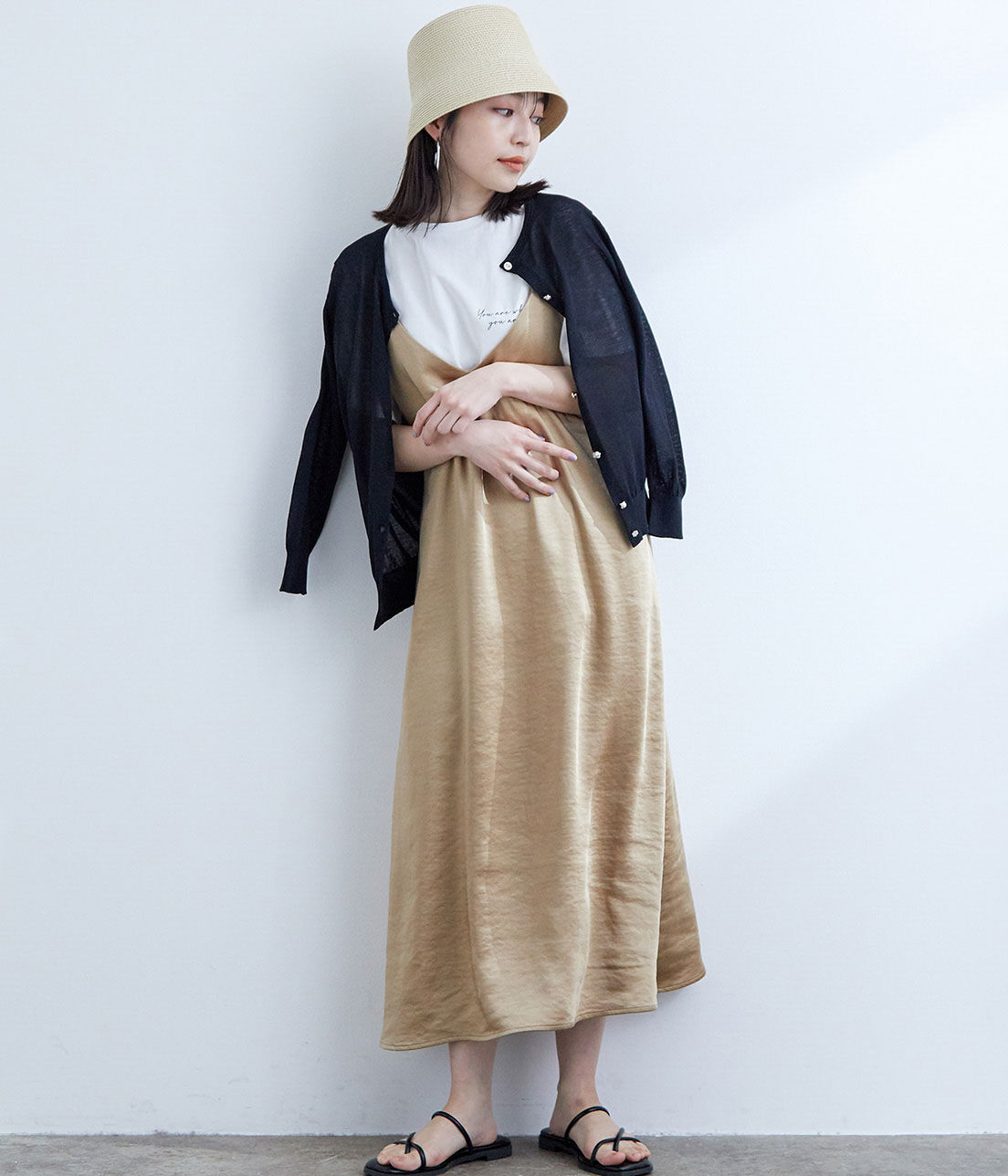 Juze「ナロートングフラットサンダル」|サンダル|