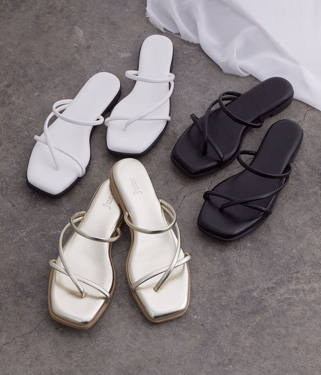 Juze「ナロートングフラットサンダル」|サンダル|