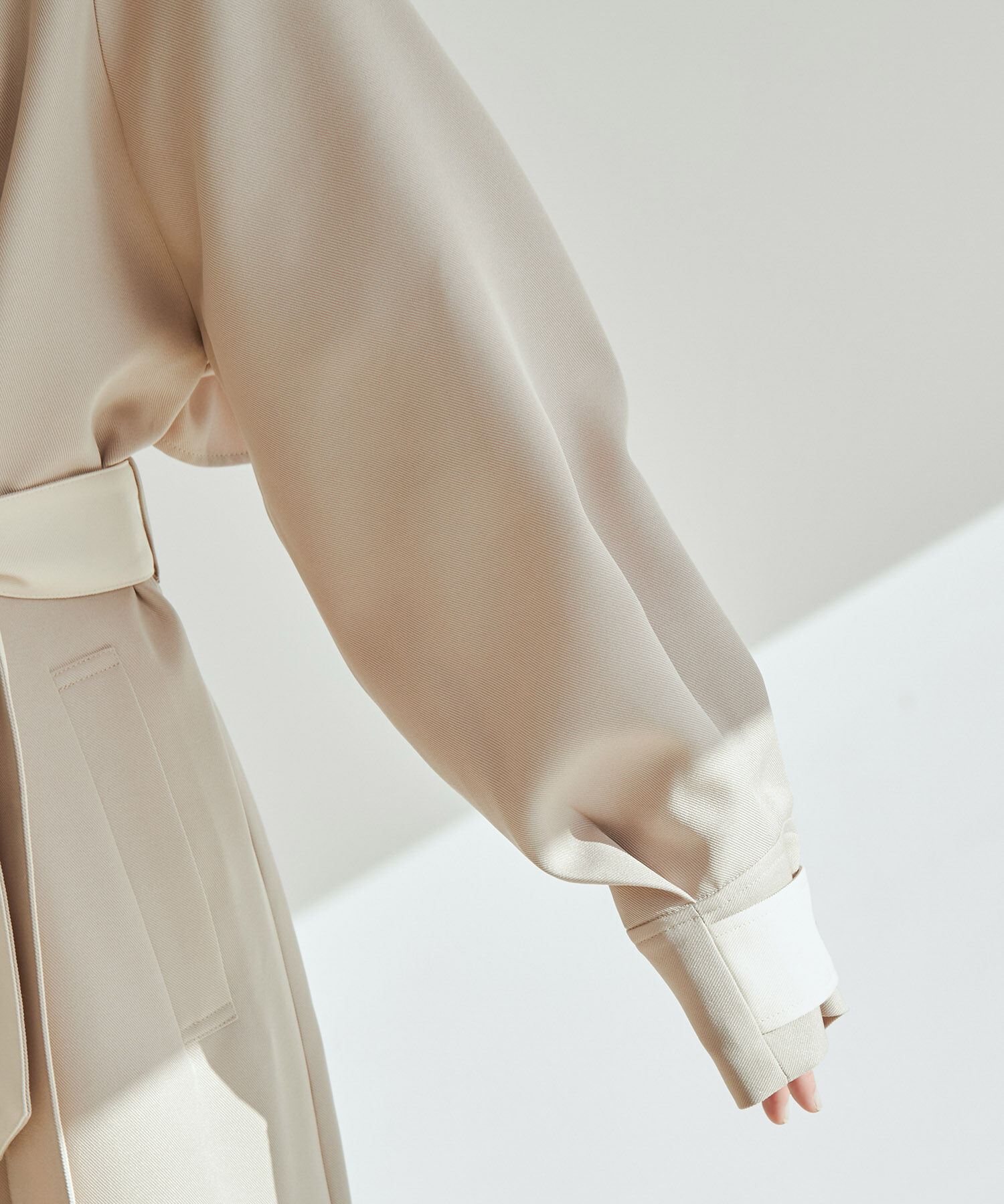 vis-a-vis「【WEB限定】配色カラーで魅せるスタンドカラーオーバーサイズトレンチコート」|トレンチコート|