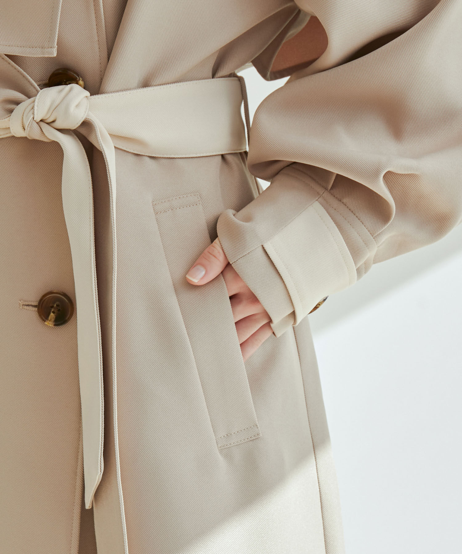 vis-a-vis「【WEB限定】配色カラーで魅せるスタンドカラーオーバーサイズトレンチコート」|トレンチコート|