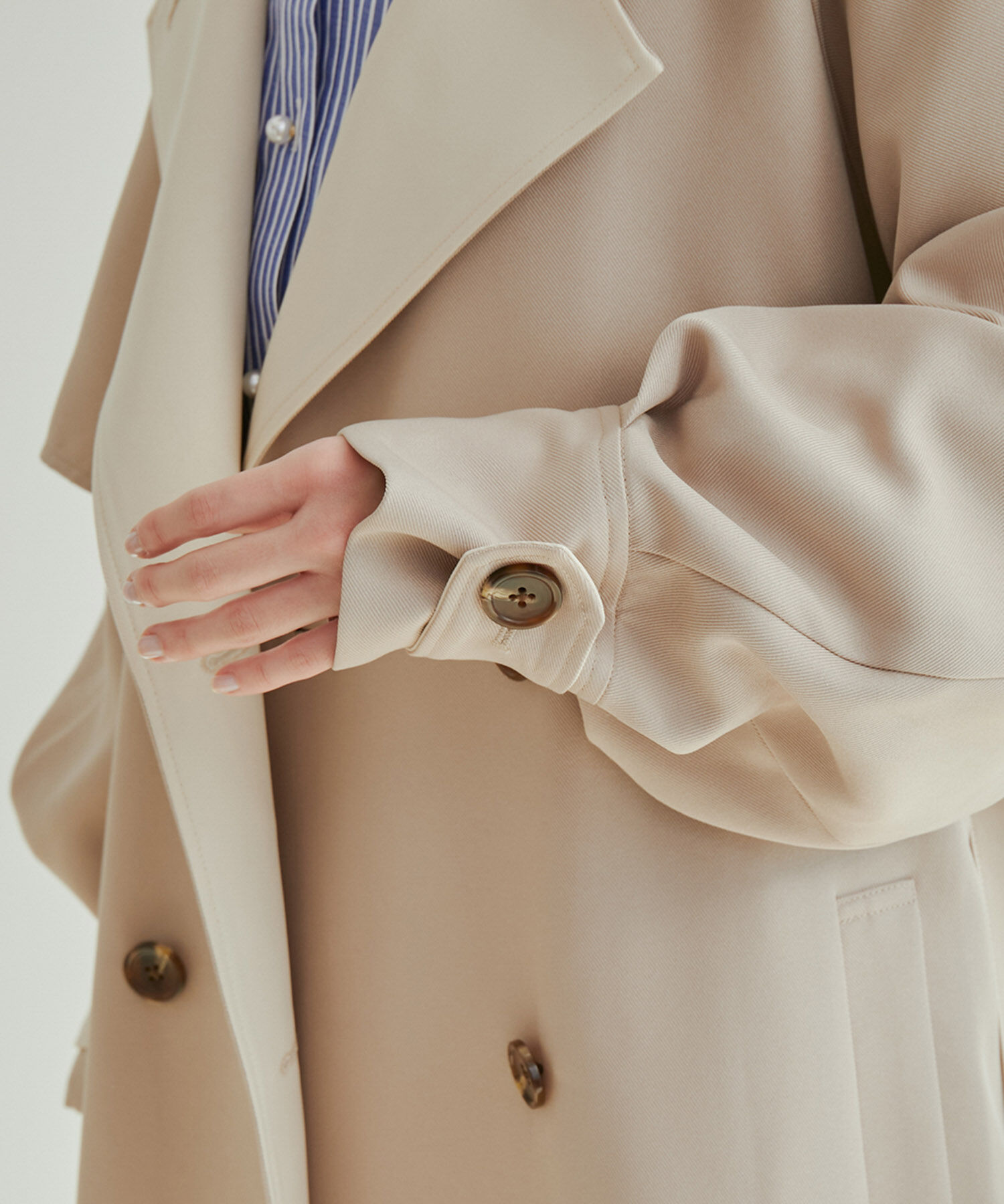 vis-a-vis「【WEB限定】配色カラーで魅せるスタンドカラーオーバーサイズトレンチコート」|トレンチコート|