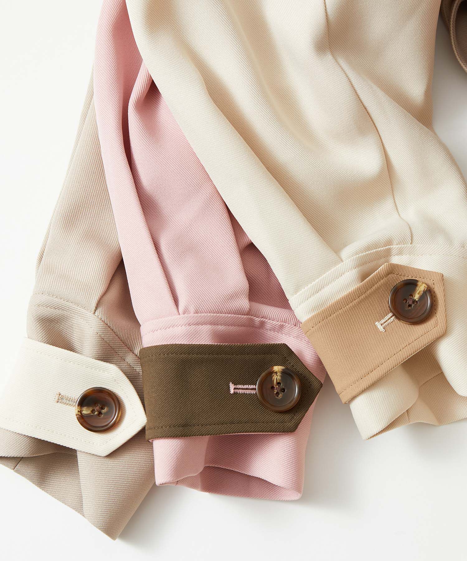 vis-a-vis「【WEB限定】配色カラーで魅せるスタンドカラーオーバーサイズトレンチコート」|トレンチコート|