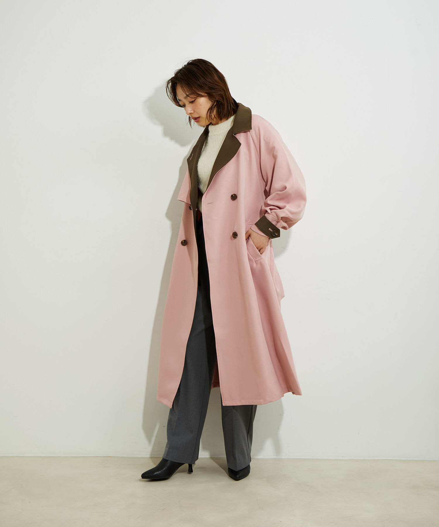 vis-a-vis「【WEB限定】配色カラーで魅せるスタンドカラーオーバーサイズトレンチコート」|トレンチコート|